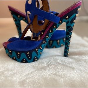 Boutique 9 Blue Suede Platform Sandals